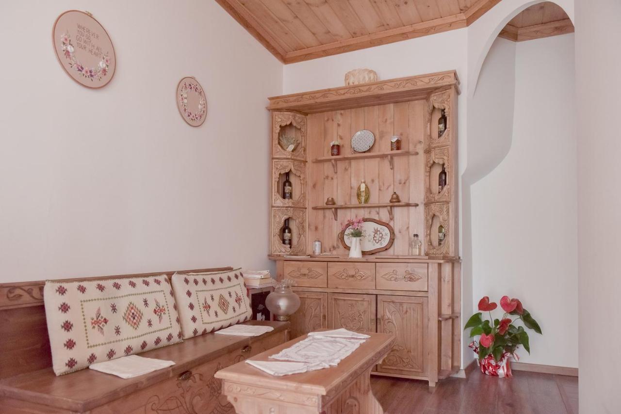 4 Since 1950 * Gjirokastër